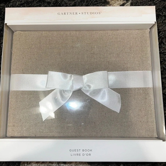 NIB Linen Guest Book with White Bow - Picture 1 of 5